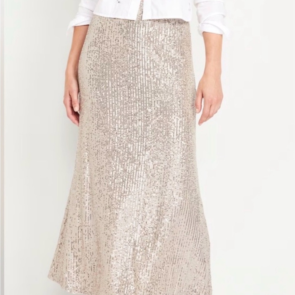 Old Navy Sequin Midi skirt